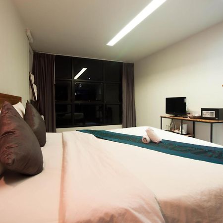 3Laan House Hotel Chiang Mai Buitenkant foto