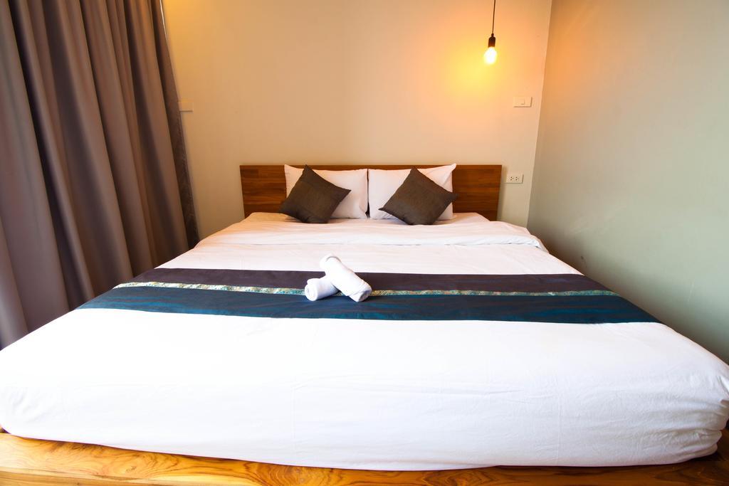 3Laan House Hotel Chiang Mai Buitenkant foto