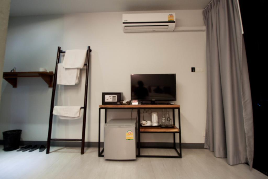 3Laan House Hotel Chiang Mai Buitenkant foto