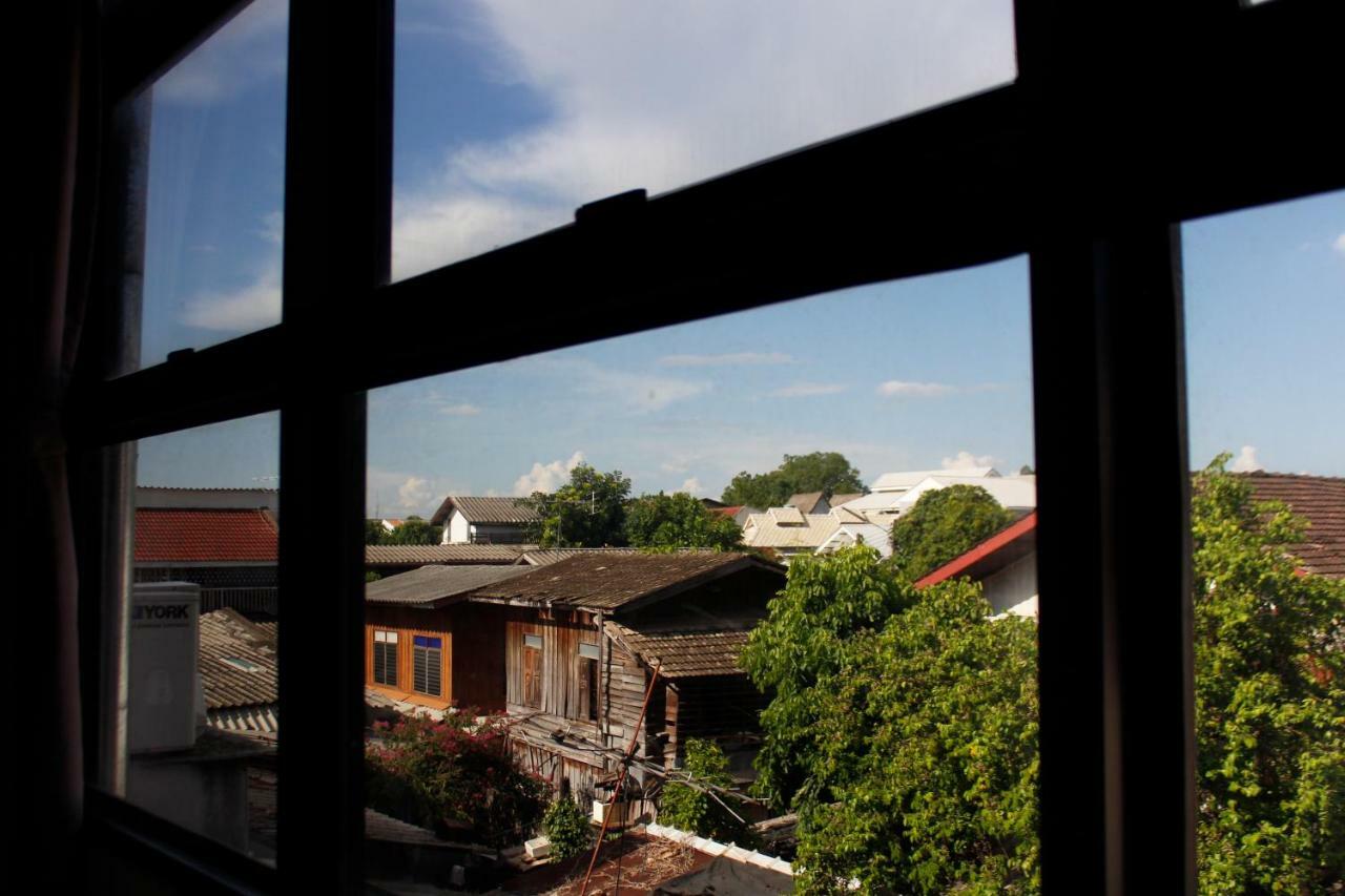 3Laan House Hotel Chiang Mai Buitenkant foto