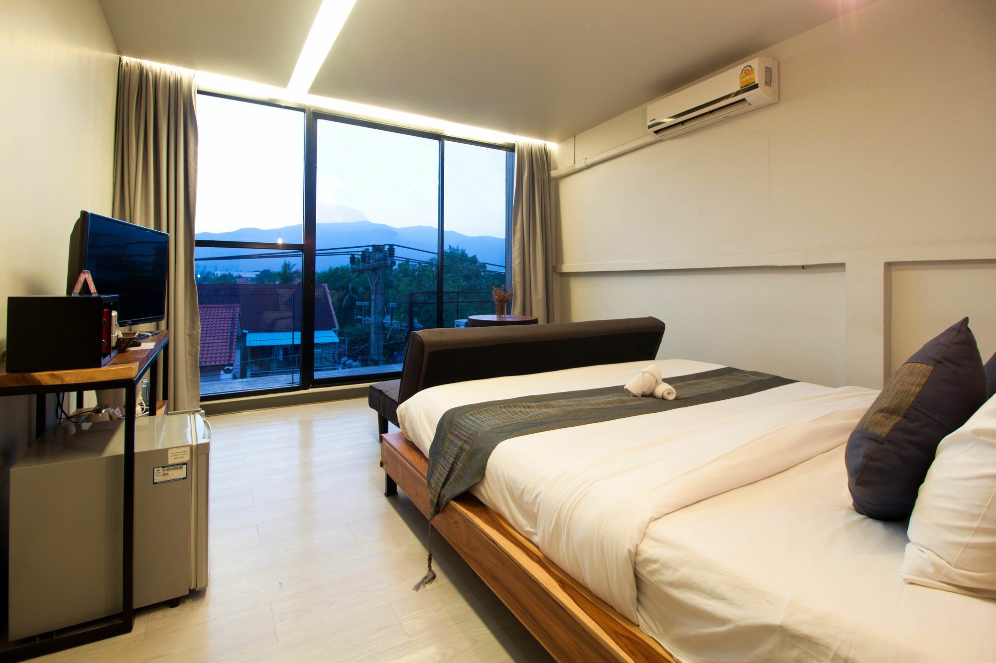3Laan House Hotel Chiang Mai Buitenkant foto