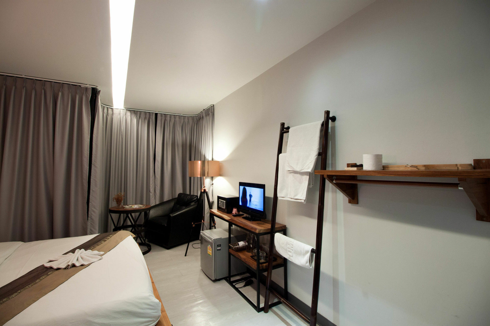 3Laan House Hotel Chiang Mai Buitenkant foto