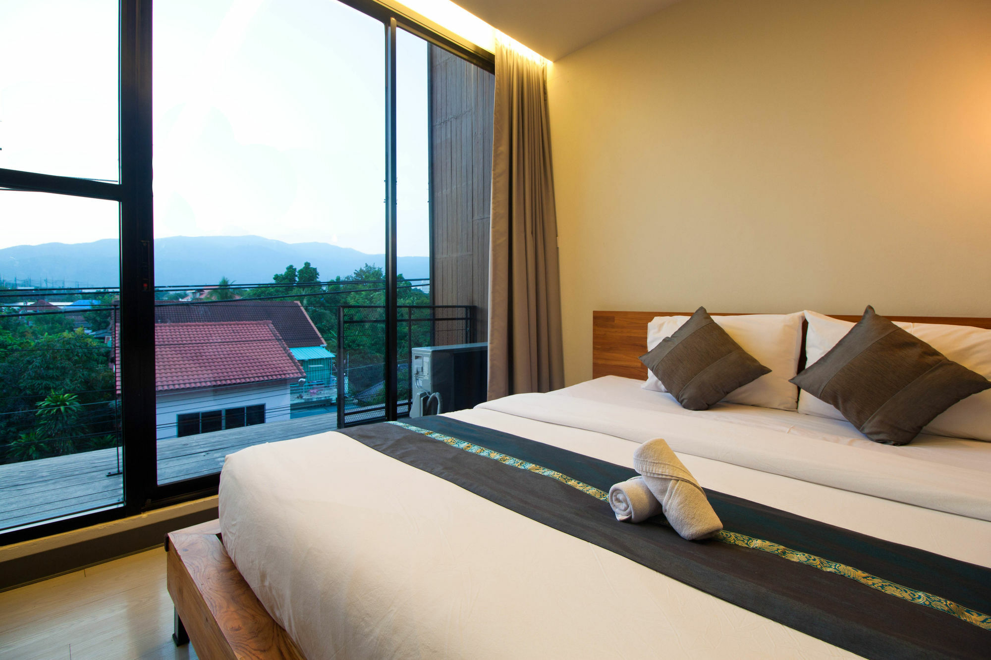 3Laan House Hotel Chiang Mai Buitenkant foto