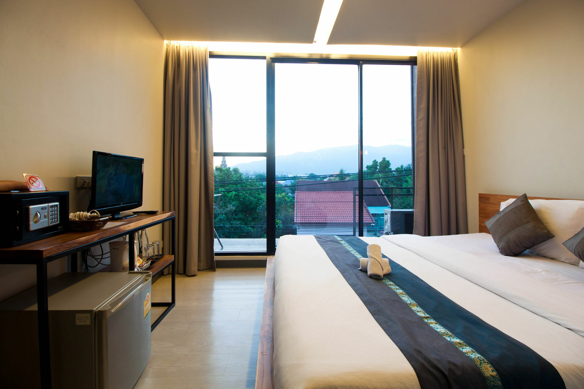 3Laan House Hotel Chiang Mai Buitenkant foto